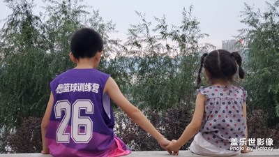 孩子們的快樂(lè)