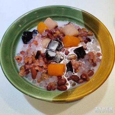 愛(ài)琴海購(gòu)物中心