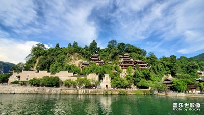 鎮(zhèn)遠，以夢為馬