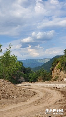 【最夏天】+通往山區(qū)的致富路