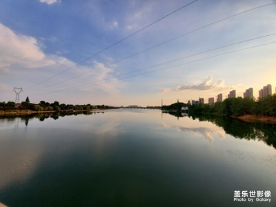 【天邊的云】+落日余暉