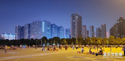 【夜色闌珊】＋照片不多慢慢看