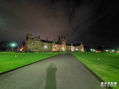 夜景模式實在強(qiáng)大