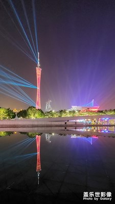 s10e 夜景 @廣州塔小蠻腰