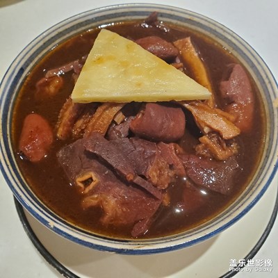 一個(gè)人的午餐