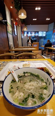 來一碗，味道不錯(cuò)