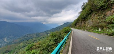 重走那條熟悉的盤山公路