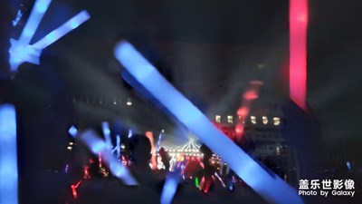 學(xué)校慶祖國(guó)七十周年會(huì)