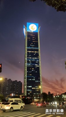 燈光夜拍