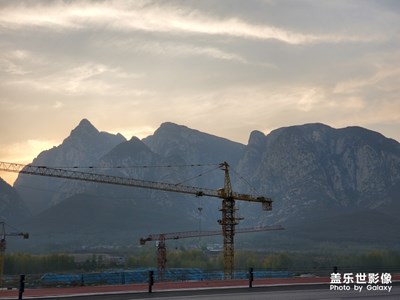 今日立冬，穿厚一點(diǎn)