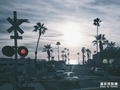 在加州的陽光海灘過新年