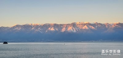 蒼山雪洱海月