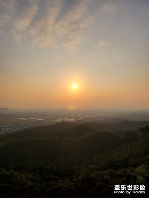 【曾經(jīng)去過(guò)的遠(yuǎn)方】+梁金山