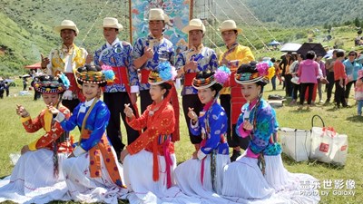 參加摩梭人轉(zhuǎn)山節(jié) 轉(zhuǎn)山轉(zhuǎn)水轉(zhuǎn)愛情