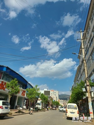 美麗的小鎮(zhèn)(羅茨)