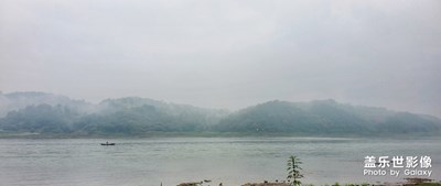 遇，煙雨，行，江中