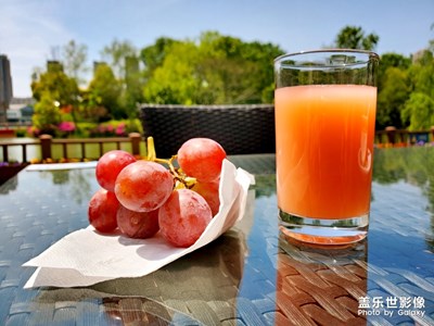 午后～太陽的熱情曬爆穿黑褲子