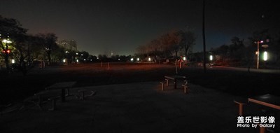 非夜景模式，差距還蠻大