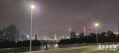 夜間拍攝