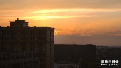 三星S20U記錄了成都最美麗的晚霞