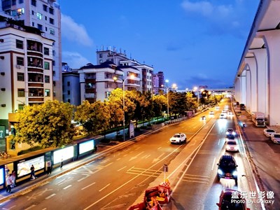 ＃精彩翻倍＃+天橋之上