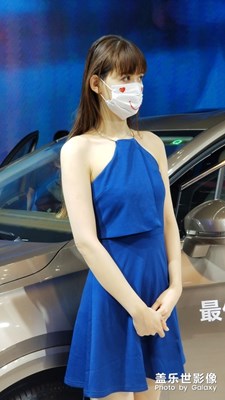 車展小姐姐靚麗風(fēng)采