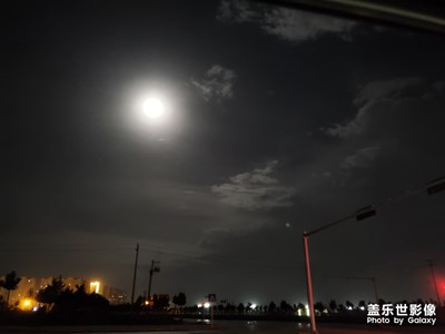 朦朧月色