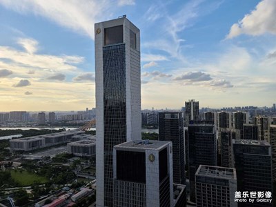 藍天白云是主角