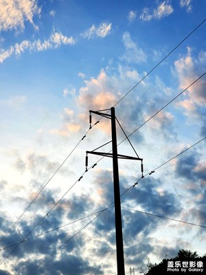 【角度與視覺】+天邊的云西