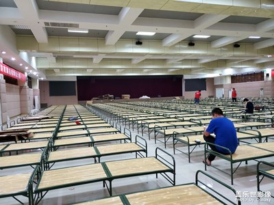 【記錄此刻】+參加因汛受災(zāi)群眾安置點(diǎn)布置志愿活動