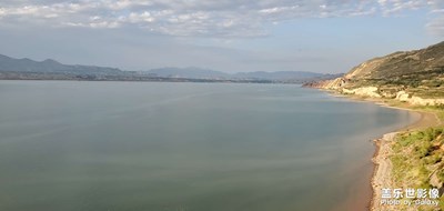 劉家峽水庫(kù)一偶