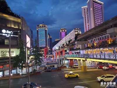 中國重慶-楊家坪輕軌站   隨拍攝影