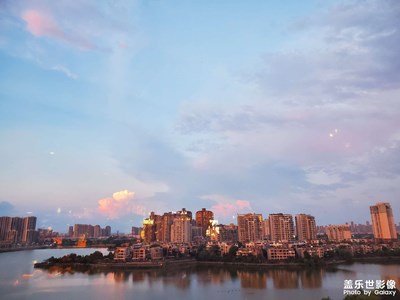 夕陽(yáng)無(wú)限好