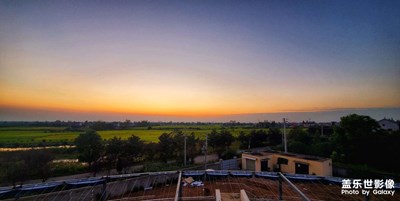 夕陽(yáng)無限好，月圓無限美