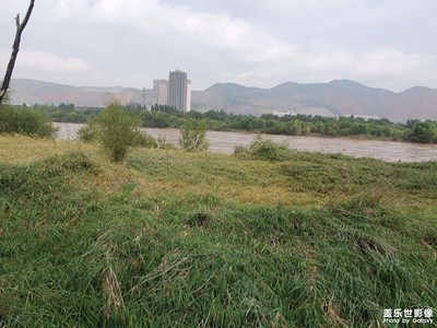 誰(shuí)說(shuō)蘭州騎駱駝的？