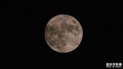 正月十五月兒圓