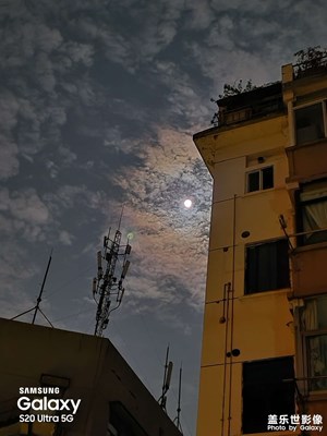 雙節(jié)的超美月景