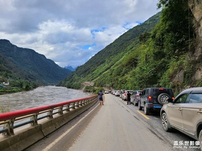 國(guó)慶第三天 路上