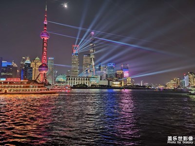 國慶外灘燈光秀