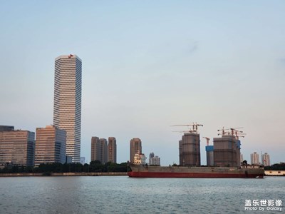 【假日麗影】+出去曬太陽