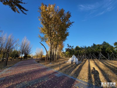 【多彩深秋】+ 無人“鬼城”