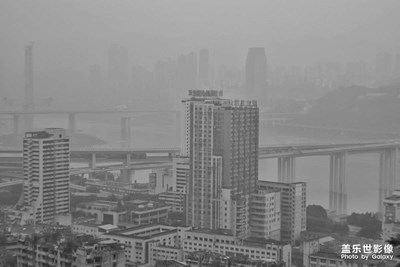 灰蒙蒙的重慶