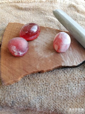 沒(méi)見(jiàn)過(guò)如此艷麗的瑪瑙舍利！