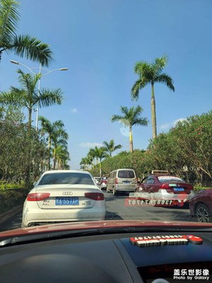 晴空萬里，藍(lán)天白云