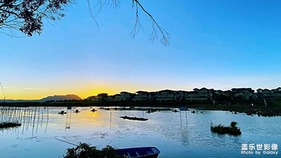 晚霞滇池
