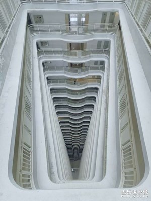 魔幻建筑大劇院與達美美立方