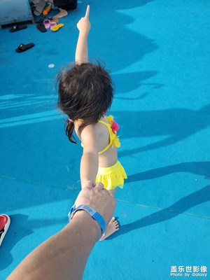 繼續(xù)秀閨女