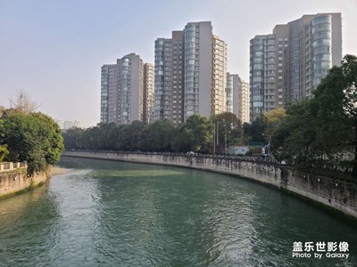 太陽出來了喂，喜洋洋喲…??