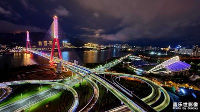 緣分一道橋
補(bǔ)上萬(wàn)州一道橋