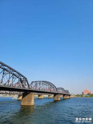鴨綠江斷橋